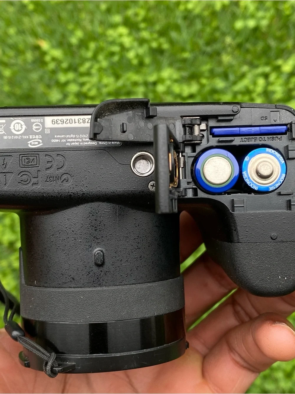 Kodak EasyShare Z1012 IS Digital Camera | CCD | Tested